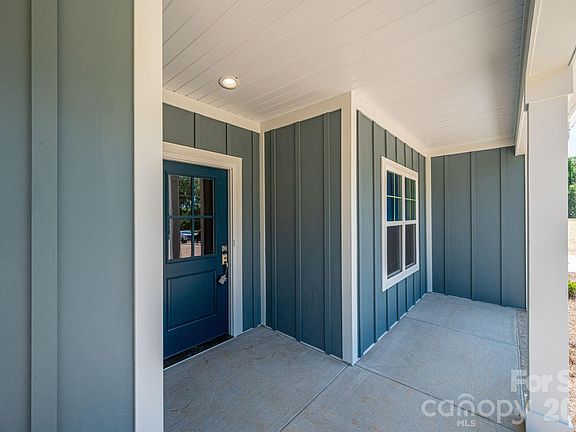 4th image of 1337 Zeb Haynes Rd