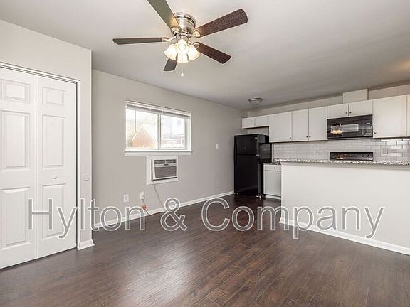 3rd image of 4306 Chamberlayne Ave APT 2