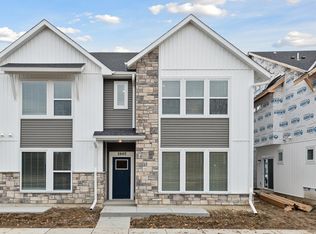 2440 N Blossom Cir, Orono, MN 55356