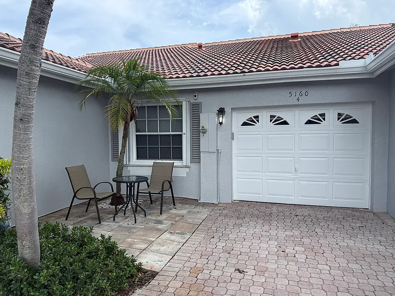 5160 Sabal Gardens Ln #4 — Photo 3