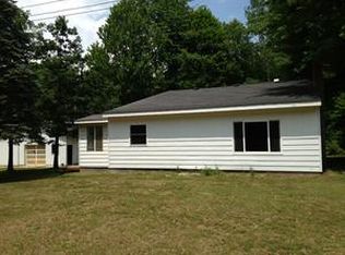 1708 W Bliss Rd, Caro, MI 48723