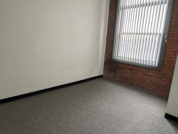 3rd image of 23 N Summit St #406