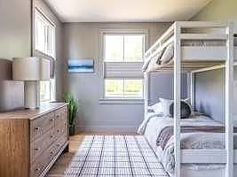 557 Bristol Ferry Rd #B — Photo 15