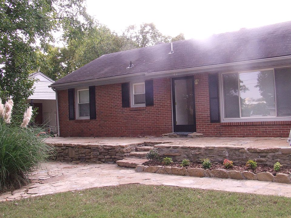 1st image of 2131 Sanborn Dr