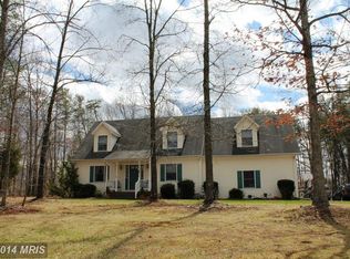 980 Chantilly Ln, Inwood, WV 25428