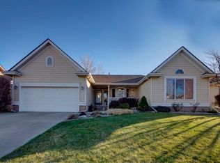 373 N 160th St, Omaha, NE 68118