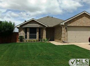 126 Logan Ln, Waxahachie, TX 75165