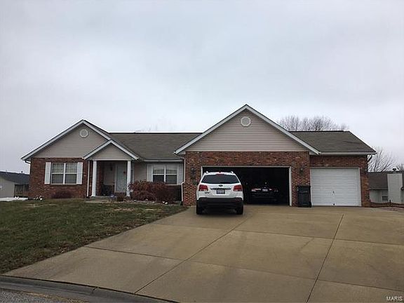 2nd image of 5244 Saluki Dr