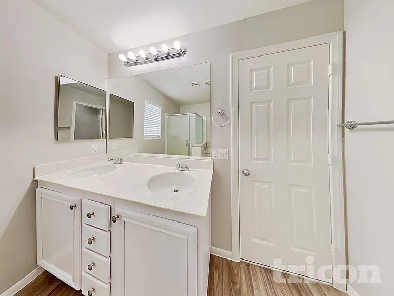 9804 Gold Pan Ct — Photo 7