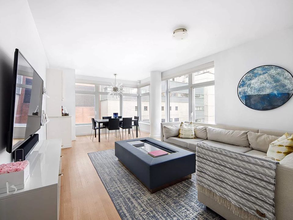 1st image of 400 E 67th St APT 5G