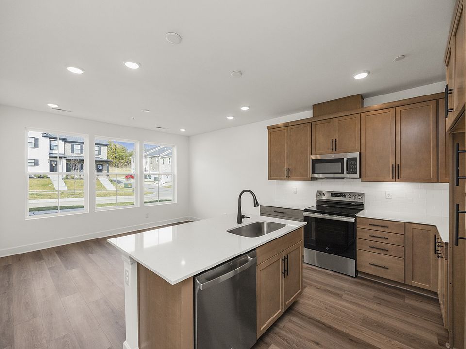 1st image of 303 Lynwood Station Blvd