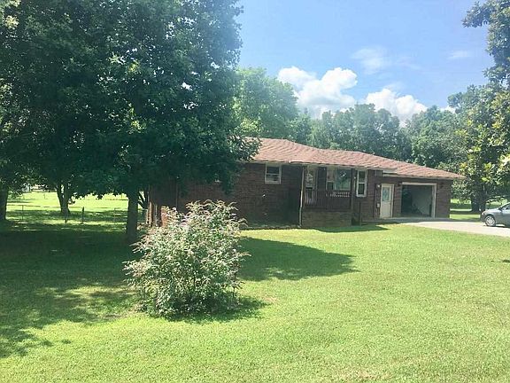 2nd image of 613 Mount Laurel Dr