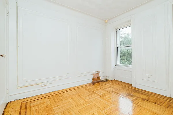 Rented by Nooklyn NYC LLC | media 6