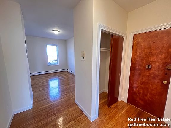 5th image of 172 N Beacon St #22