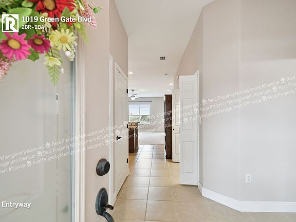 2nd image of 1019 Green Gate Blvd