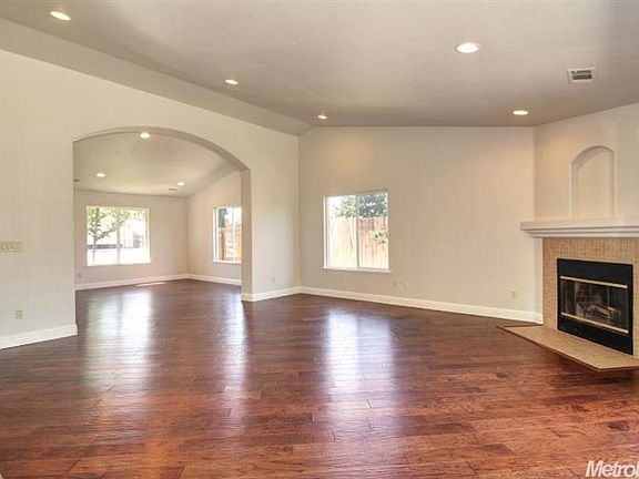 3rd image of 8514 Rapozo Ct