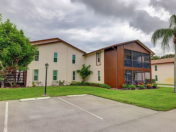3rd image of 6531 SE Federal Hwy APT J211