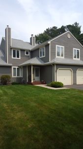 213 Castlewood Dr, Bloomfield, CT, 06002
