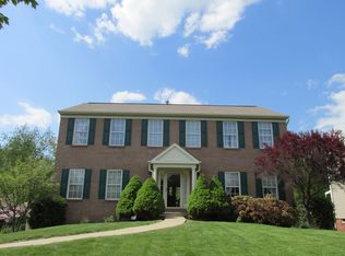 202 Mesa Dr, Freeport, PA 16229