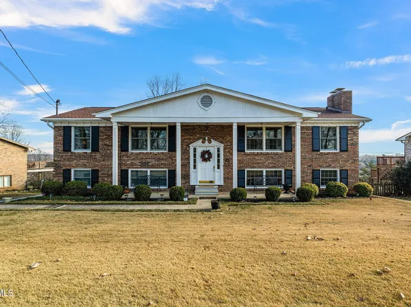 921 Beechwood Dr, Kingsport, TN 37663