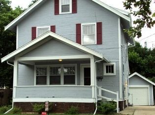 416 Miriam Ave, Rockford, IL 61101