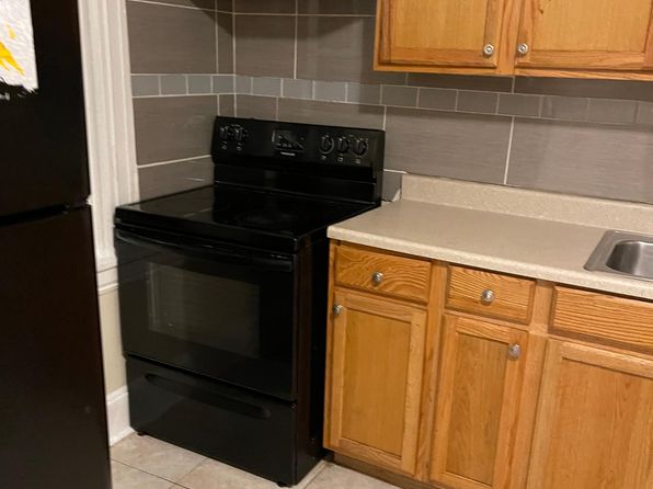 24 Hawk St UNIT 2