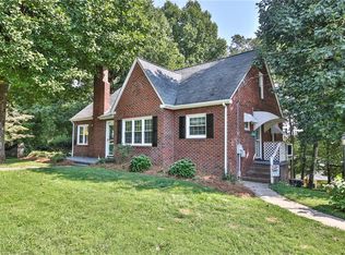 835 Elk Spur St, Elkin, NC 28621