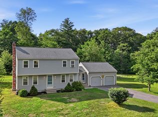 2 Checkerberry Ln, Littleton, MA 01460