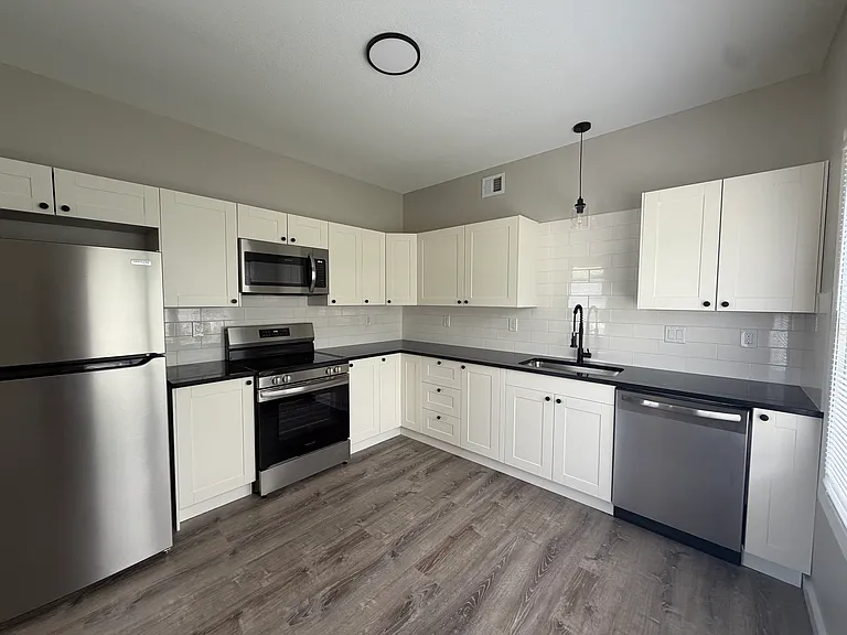 3837 N 123rd Ter #3837 — Photo 3