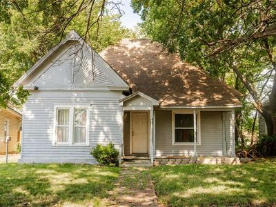 2517 Broadway Ave, Parsons, KS, 67357