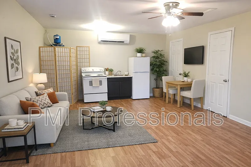 Building Photo - 528 Judd Dr #B