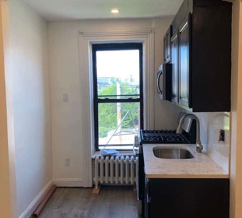 1st image of 448 3rd Ave #4