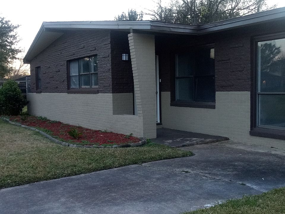 1st image of 4540 Booker St