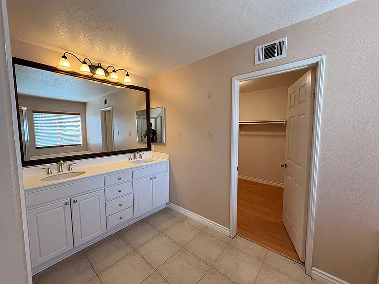 1456 Pinewood Dr — Photo 34