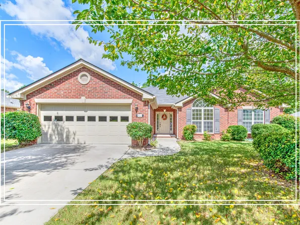 960 Wickham Dr, Graniteville, SC 29829