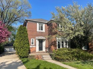 712 Neff Rd, Grosse Pointe, MI 48230