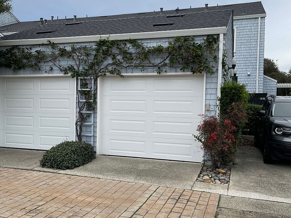 1st image of 22 Cape Hatteras Ct
