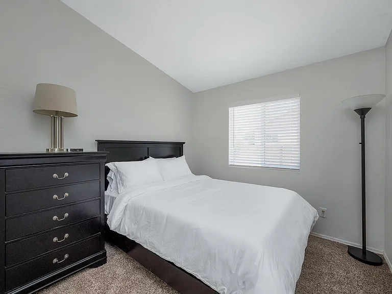 4285 W Plantation St — Photo 37