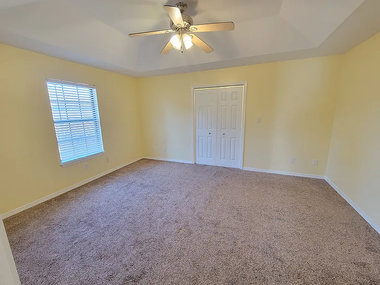 1306 Pine Hill Cir — Photo 17