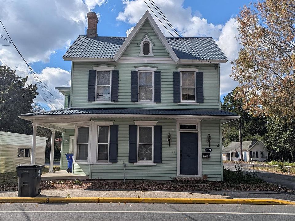 1st image of 109 N Bedford St