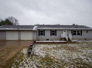 E8574 680th Ave, Elk Mound, WI 54739
