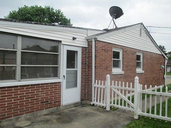 3rd image of 280 Lindale Dr