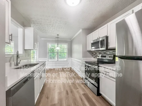 278 Indian Lake Trl, Villa Rica, GA 30180