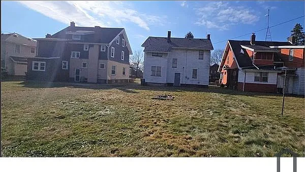 370 Lora Ave — Photo 21