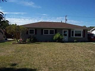 1st image of 23 Gary Ln