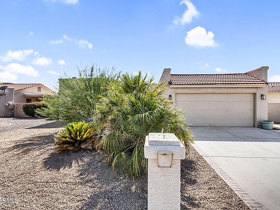 2nd image of 25810 S BOXWOOD Drive