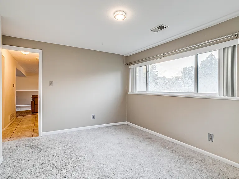 7500 Teller St — Photo 9