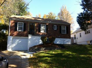 9950 Valley Dr, Saint Louis, MO 63137