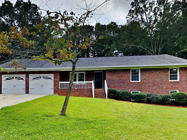 342 Pilgrim Ln, Powder Springs, GA 30127