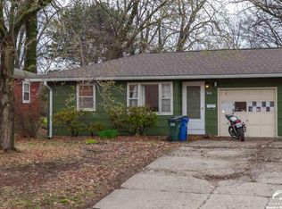 921 Centennial Dr, Lawrence, KS 66049